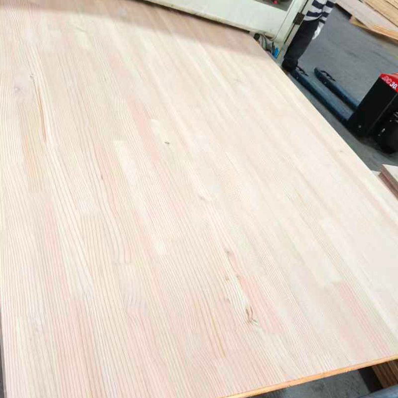 Douglas Fir építészeti CLT panelek